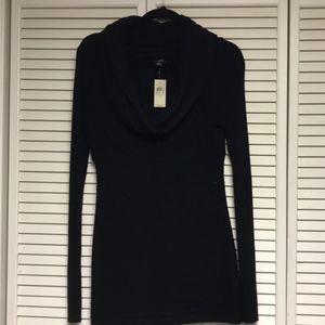 Ann Taylor sweater - Size small new
